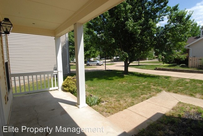 Building Photo - 128 Cascade Cir Dr