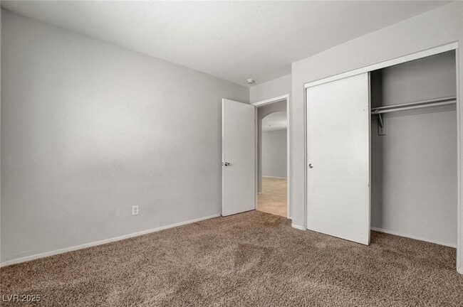 Building Photo - 5028 Nardini Ave