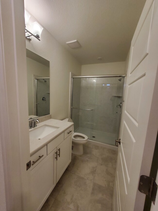 Building Photo - 4067 Stanwick Ave