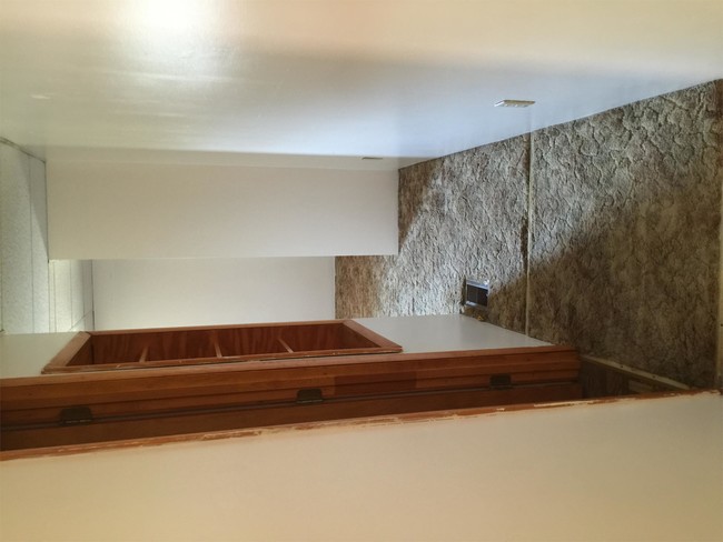 Building Photo - 62 Breezy Dr
