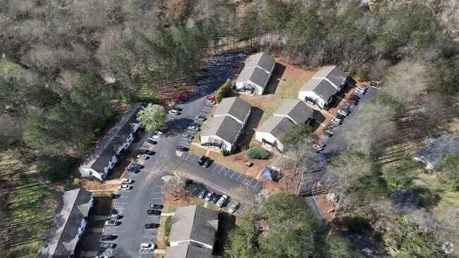  - Cross Creek Apartments