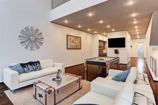 Foto del edificio - 1211 Sterrett St