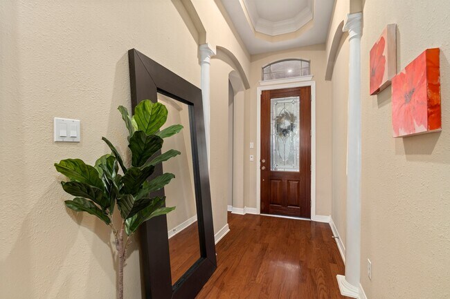 Foto del edificio - 8407 Iron Tree Ln