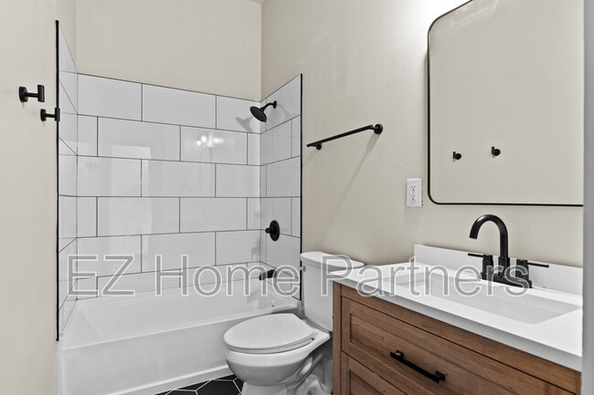 Foto del edificio - 2319 Indiana Ave