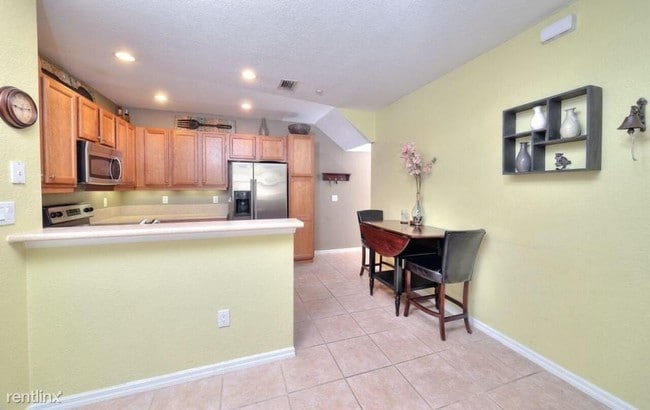Building Photo - 115 S Longport Cir