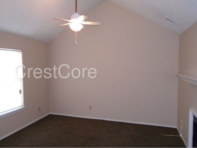 Foto del edificio - 4583 Summer Creek Cv