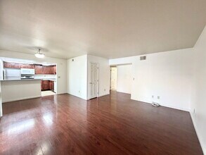Building Photo - 5493 Indian River Dr