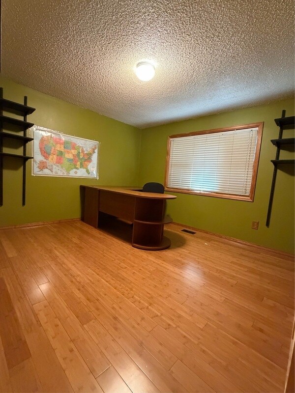 Building Photo - 4123 NE 138th Ave