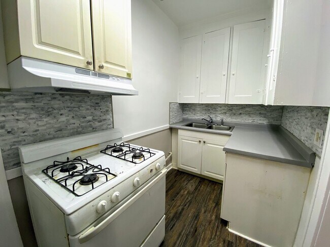 Foto del edificio - 2138 Madison Ave SE