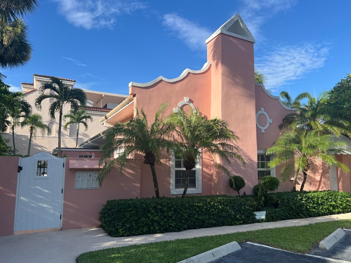 Foto principal - 142 Peruvian Ave