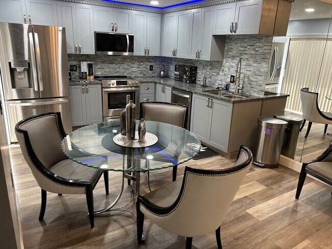 Dining Room - 184 Charter Way