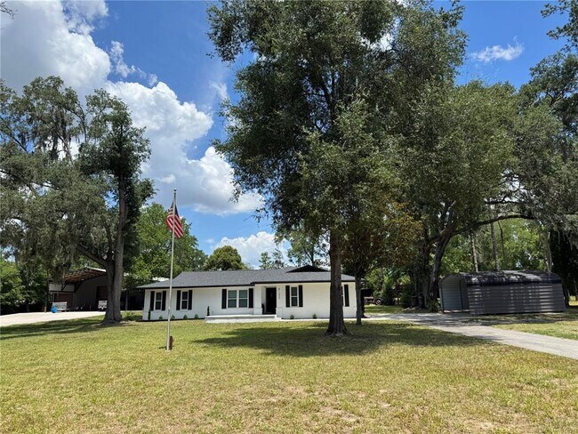 Foto del edificio - 6133 SE 123rd Ln