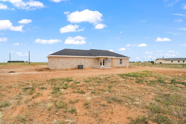 Foto del edificio - Country Living In Roosevelt ISD! HALF OFF ...