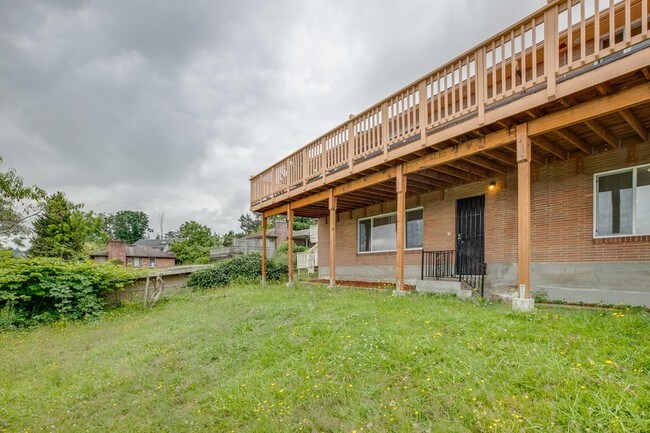 Building Photo - 9272 Spear Pl S