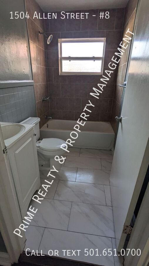 Foto del edificio - 1504 Allen St
