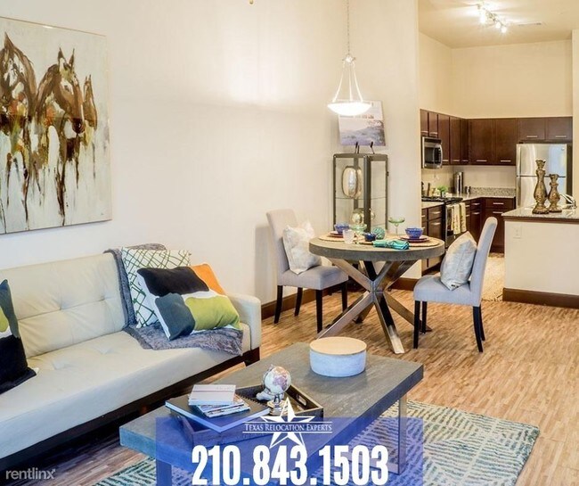 Building Photo - 3316 Oakwell Ct