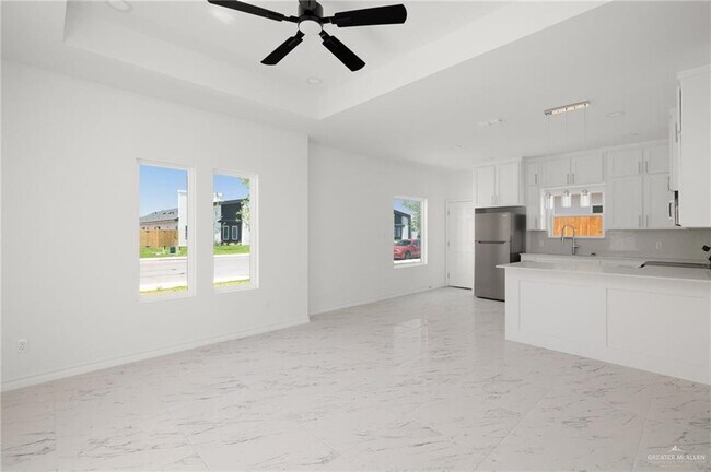 Foto del edificio - 11308 N 25th St