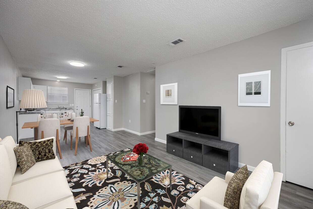 Foto principal - 2BR Units in Gonzales - Great Location