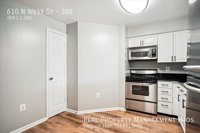 Foto del edificio - 610 N West St