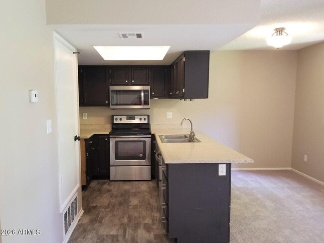 Foto del edificio - 18811 N 19th Ave