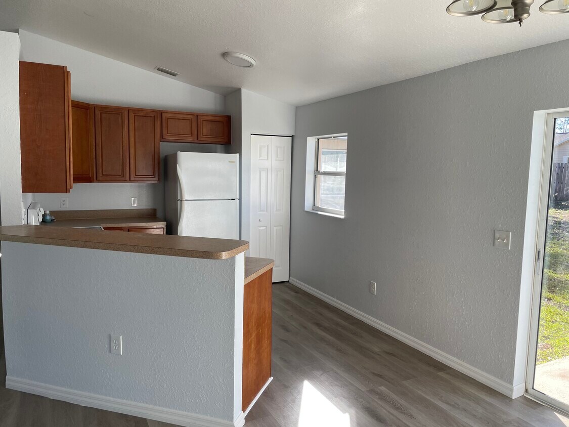 Cocina - 3 Pecan Pass Trce