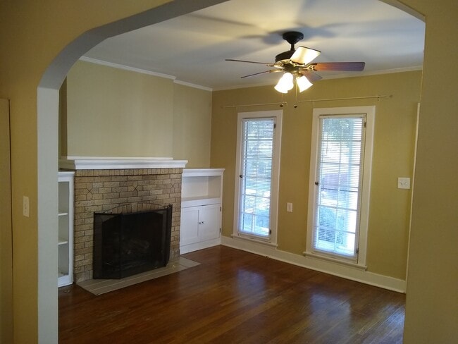 Living Room - 1353 E Elizabeth St