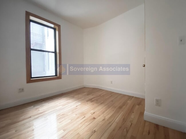Building Photo - 555 West 160th Street