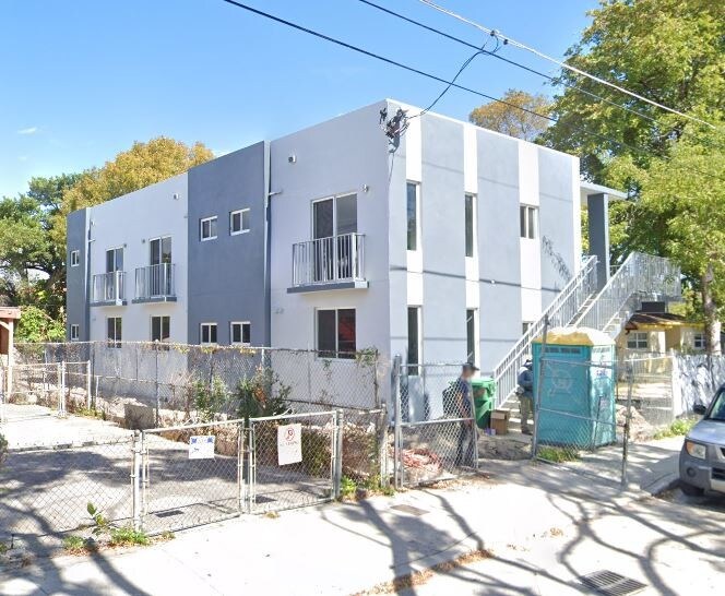 Foto del edificio - 541 NW 33rd St