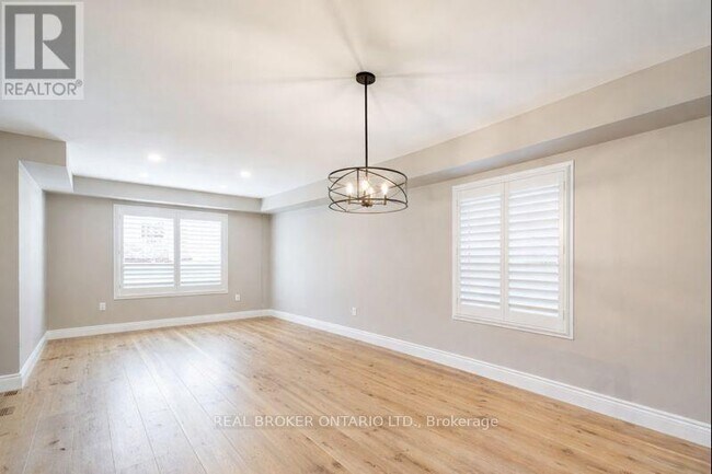 Photo du bâtiment - 39 Robb Ln