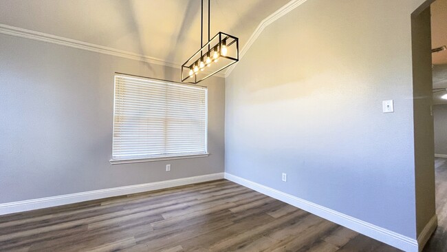 Building Photo - 650 Tabasco Trail