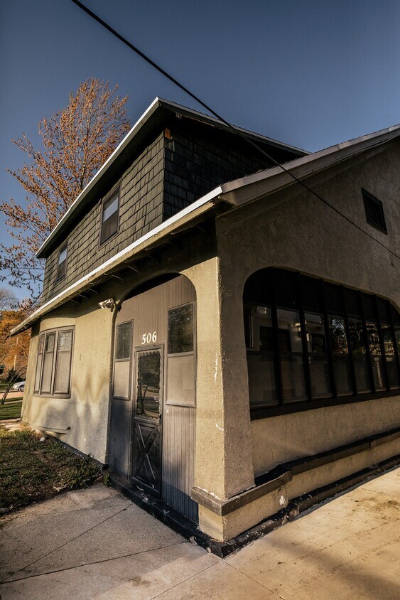 Primary Photo - 506 Prospect Avenue Southeast, Unit 1