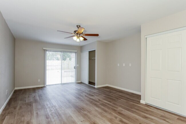 Foto del edificio - 5526 W Garden Dr