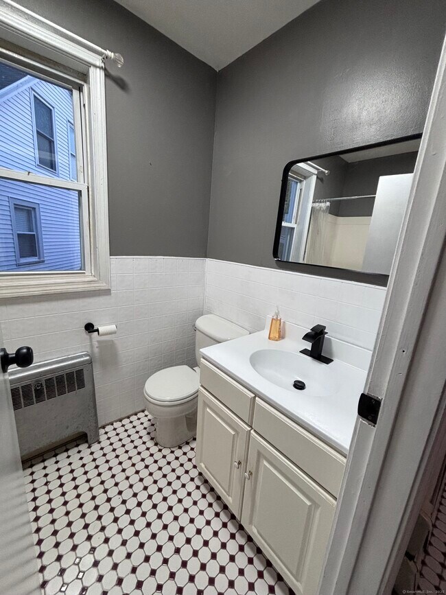 Foto del edificio - 33 Aetna St