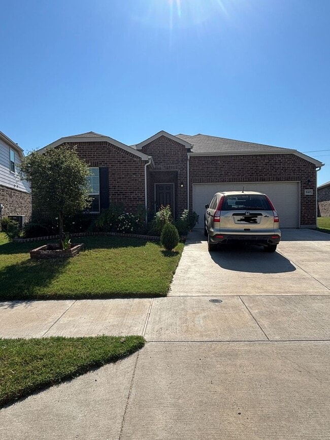 Photo - ? Beautiful 4-Bedroom Single-Story in Fort... House