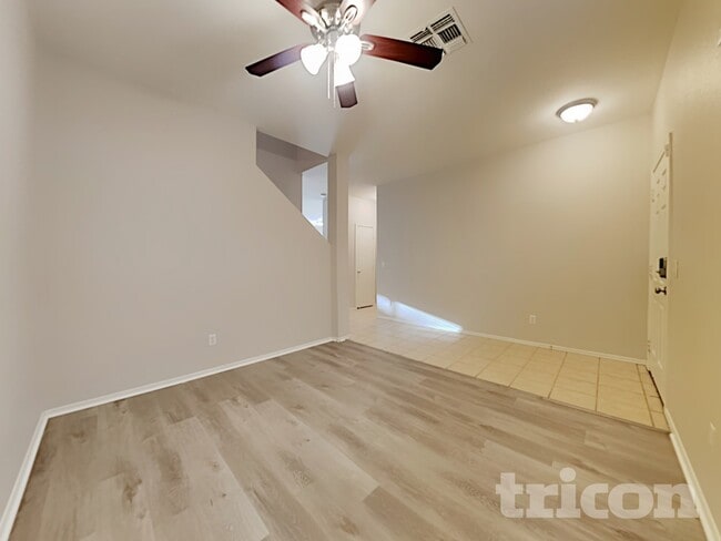 Building Photo - 14415 N 132nd Dr