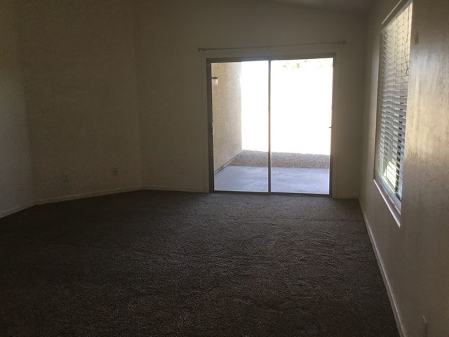 Foto del edificio - 25056 W Illini St