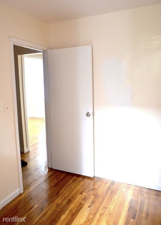 Building Photo - 3 br, 1 bath Apartment - 518 W 136th St