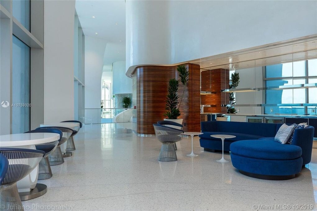 Jade Signature Sunny Isles Beach - 16901 Collins Ave