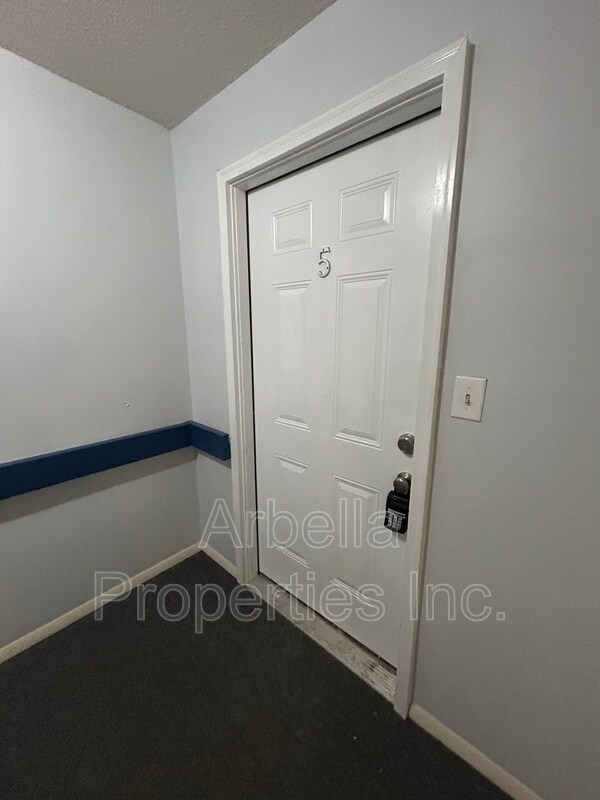 Foto del edificio - 103 Angeline Dr