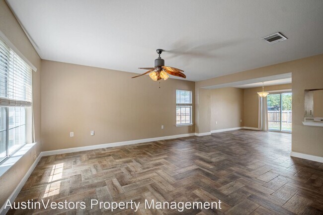 Foto del edificio - 3 br, 2.5 bath House - 7540 Springtime Trl