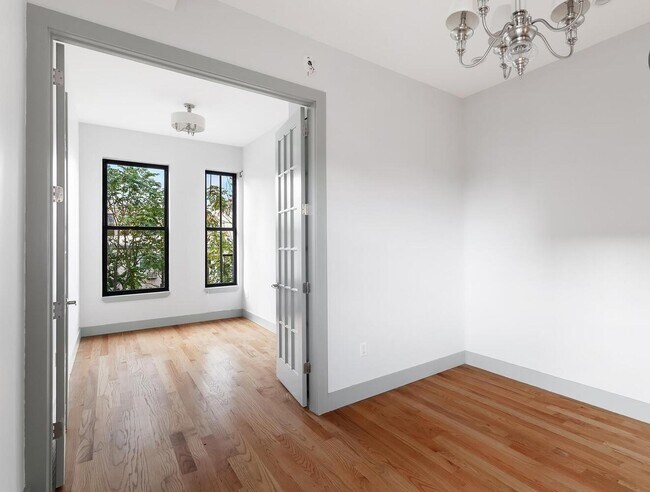 Foto del edificio - 330 Harman St