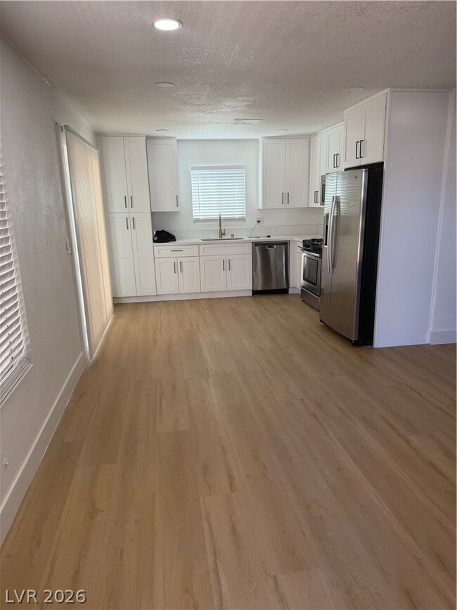 Building Photo - 6993 Royal Meadow Pl