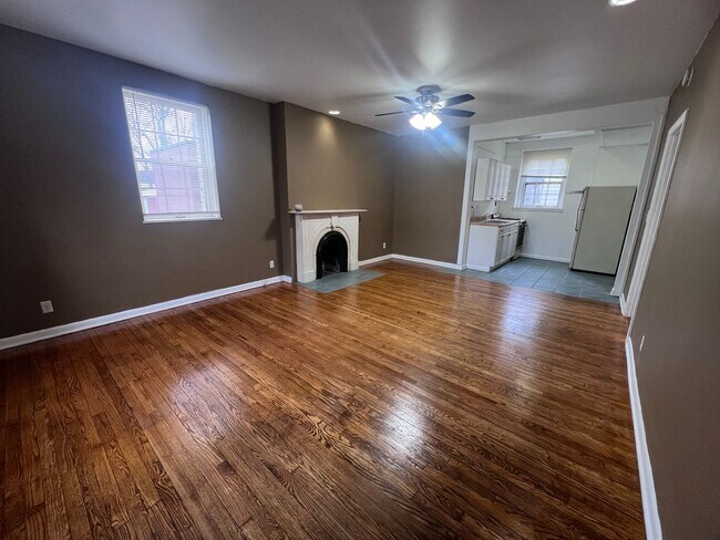Foto del edificio - 1519-19 College Ave NE