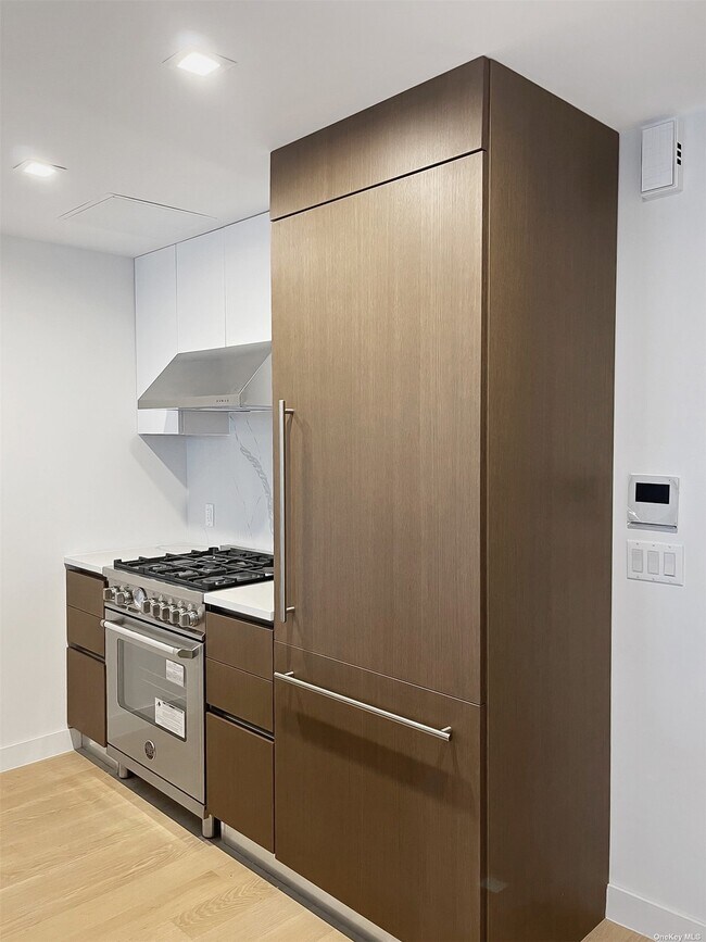 Foto del edificio - 134-37 35th Ave