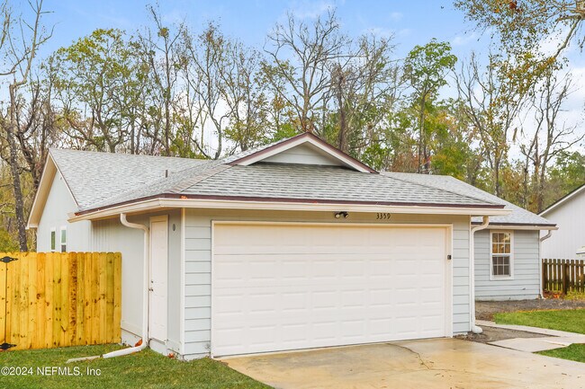 Building Photo - 3359 Penny Ln