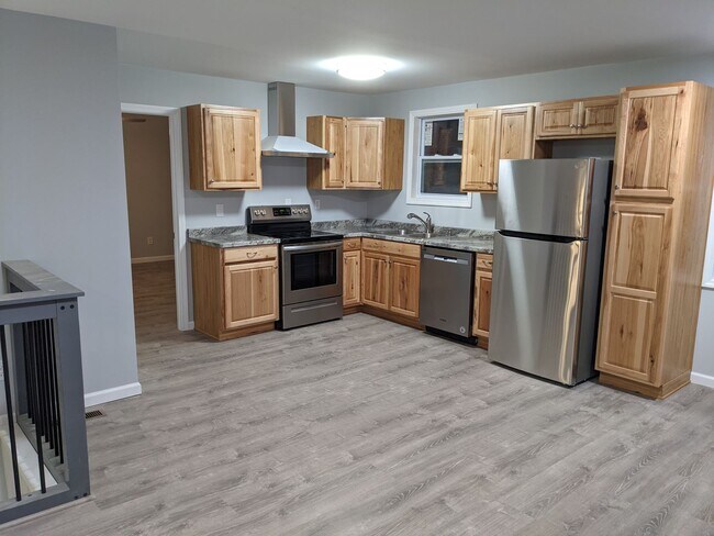 Foto del edificio - Private 3 bed 2bath house in North Johnson...