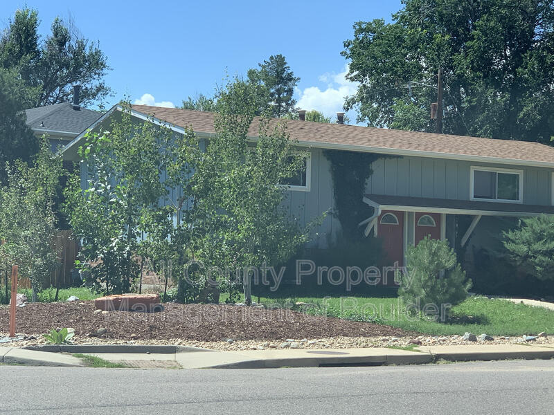 Primary Photo - 4790 Osage Dr