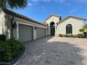 Building Photo - 9262 Rialto Ln