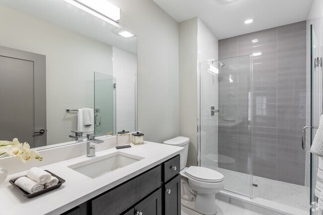 Interior Photo - The Mews at Sandy Hook