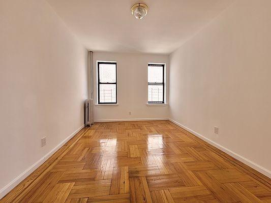 Building Photo - 2 bedroom in BRONX NY 10458